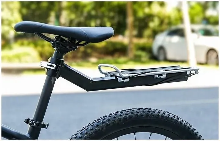Bagażnik rowerowy na sztycę podsiodłową