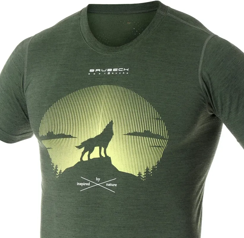 T-SHIRT TREKKINGOWY Z WILKIEM - BRUBECK WOOL PRO